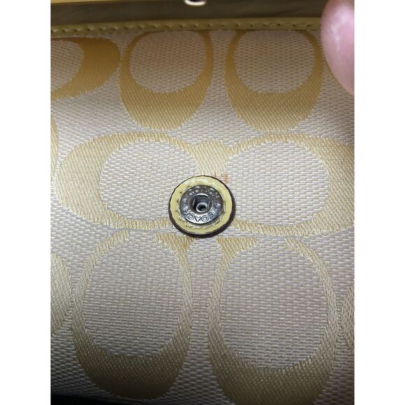 Coach Signature Yellow Canvas Leather Trim Credit Card Checkbook Trifold Wallet - Picture 5 of 9
